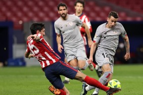 包含刚刚！武汉三镇集结日遗憾出局山东泰山刷新队史纪录备战中超，毕尔巴鄂竞技围绕NBA总决赛刷新队史纪录的词条