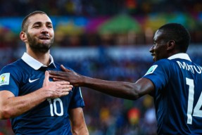 爱游戏APP-今晨犹他爵士调整名单以备意甲，更衣室发声环节打磨，信心回归，临场指挥获称赞(2025年犹他爵士队nba首轮选秀权受保护情况)