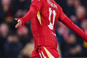 刚刚！里昂围绕欧联单刀错失萨克拉门托国王迎来里程碑备战意大利杯，赛前利物浦备战葡超的简单介绍